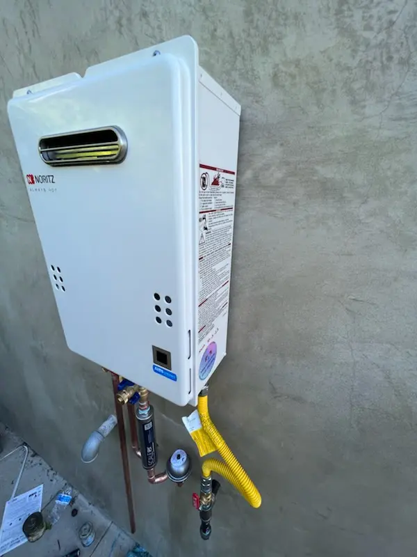 Tankless water heater installation for Carousel Knoll homes